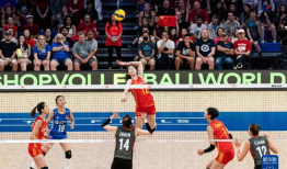 女子排球比赛视频,激情四溢！女子排球比赛精彩瞬间回顾